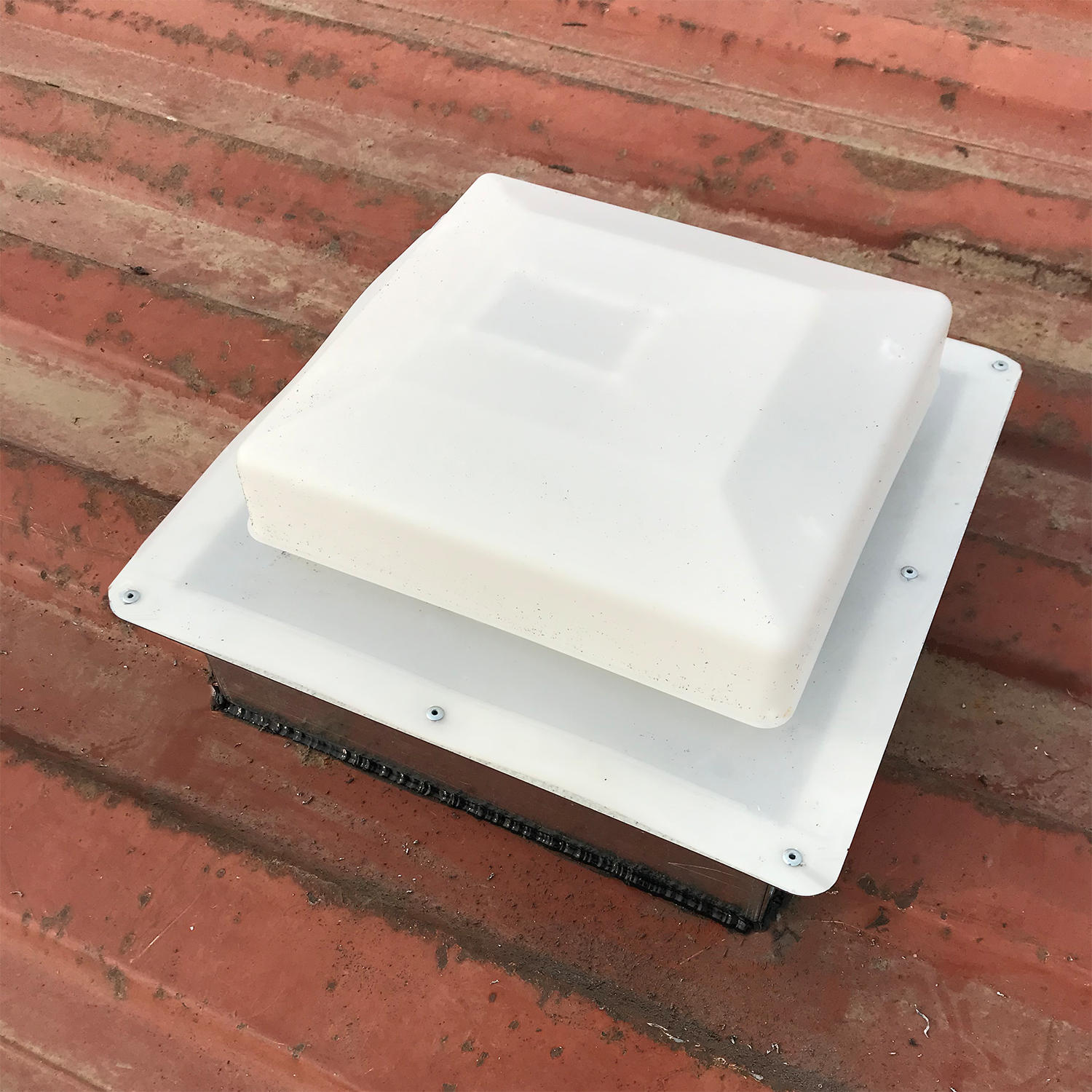 BigAIr Sky light installed on roof of shipping container outside view